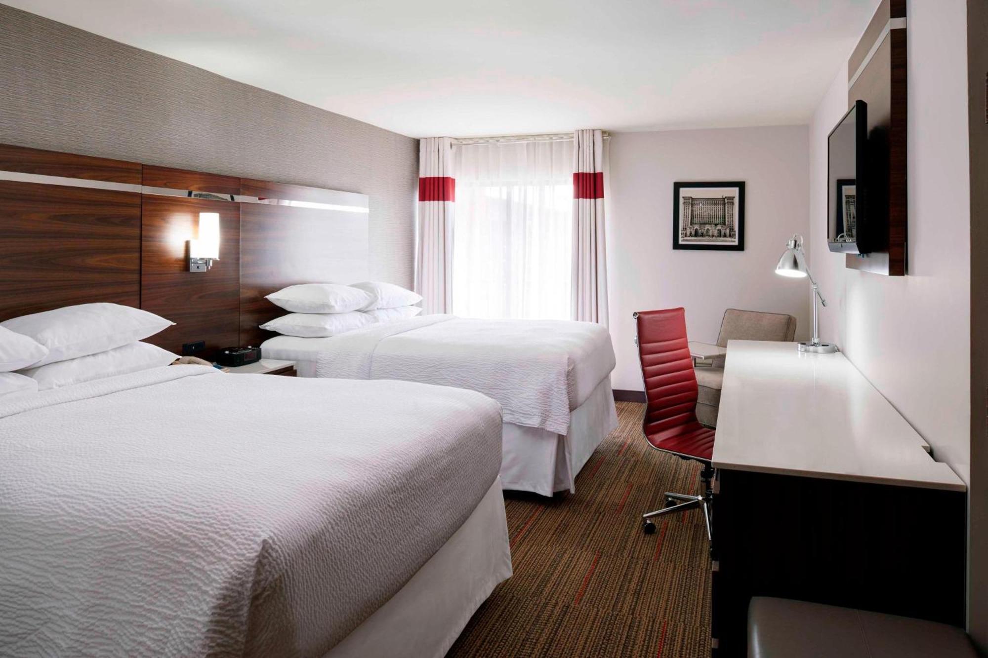 Four Points By Sheraton Detroit 3*