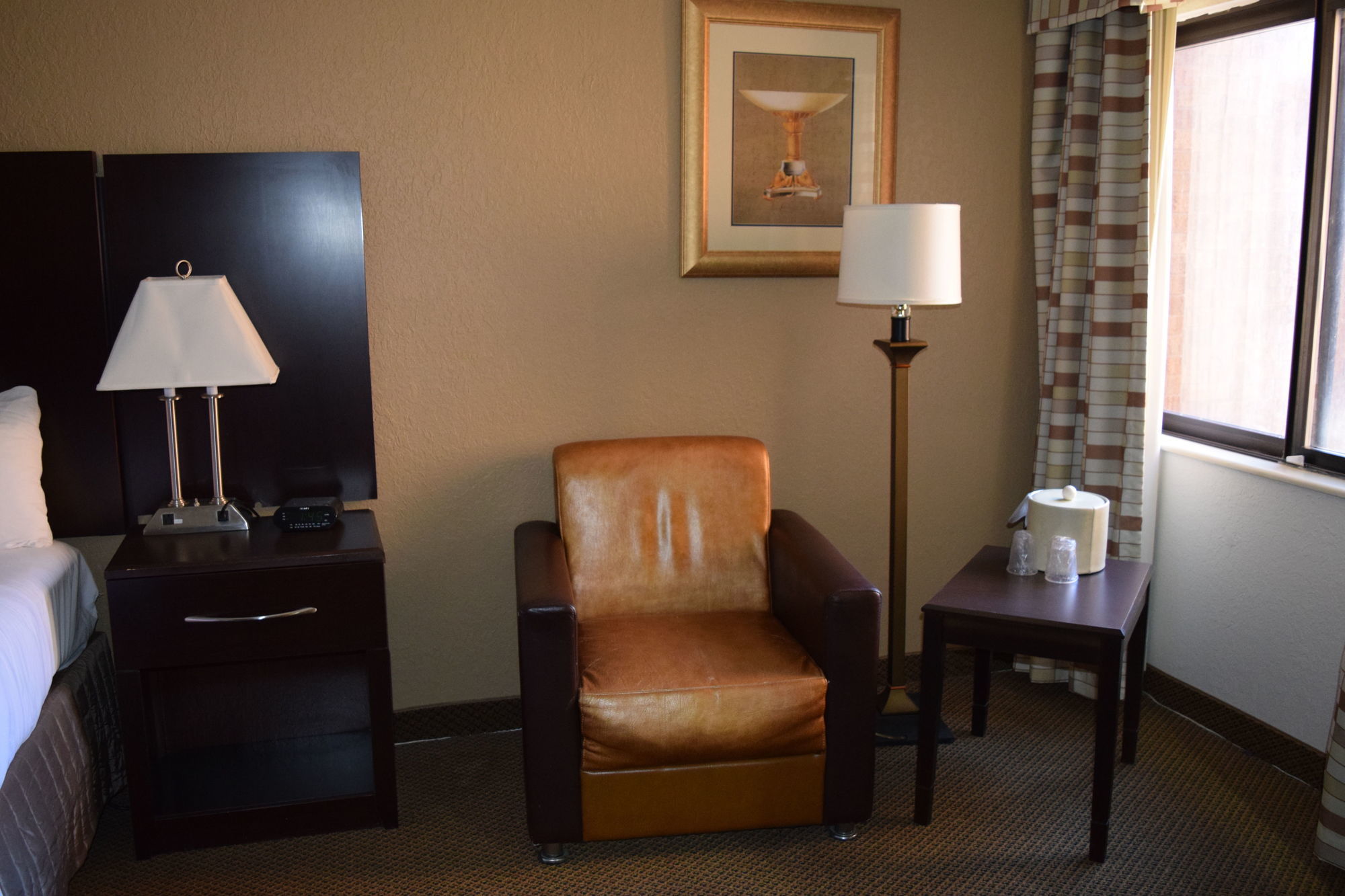 Four Points By Sheraton Detroit Hotel 3*