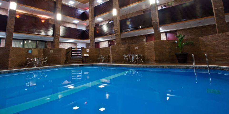 Four Points By Sheraton Detroit Hotel 3*