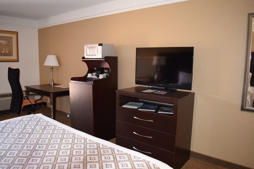Four Points By Sheraton Detroit Hotel