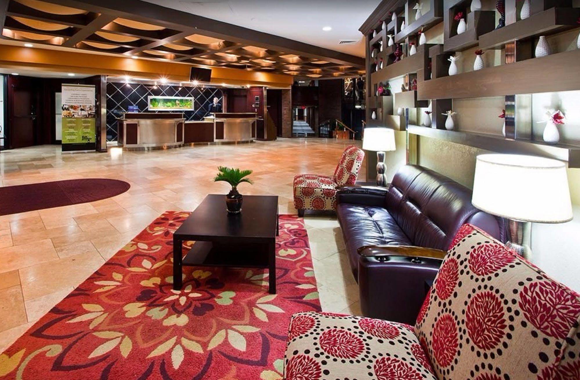 Four Points By Sheraton Detroit Hotel